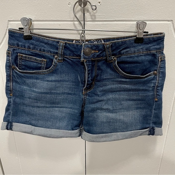 SO Midi Jean Shorts - Picture 1 of 5